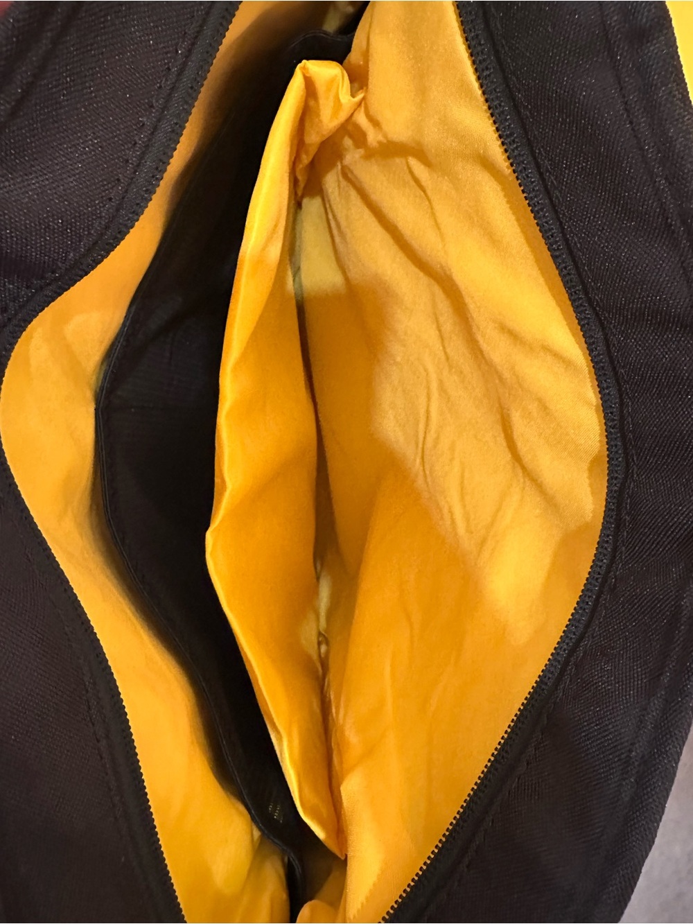 🆕 Puma Mainline Eco Convertible
Tote Pack - Picture 8 of 10